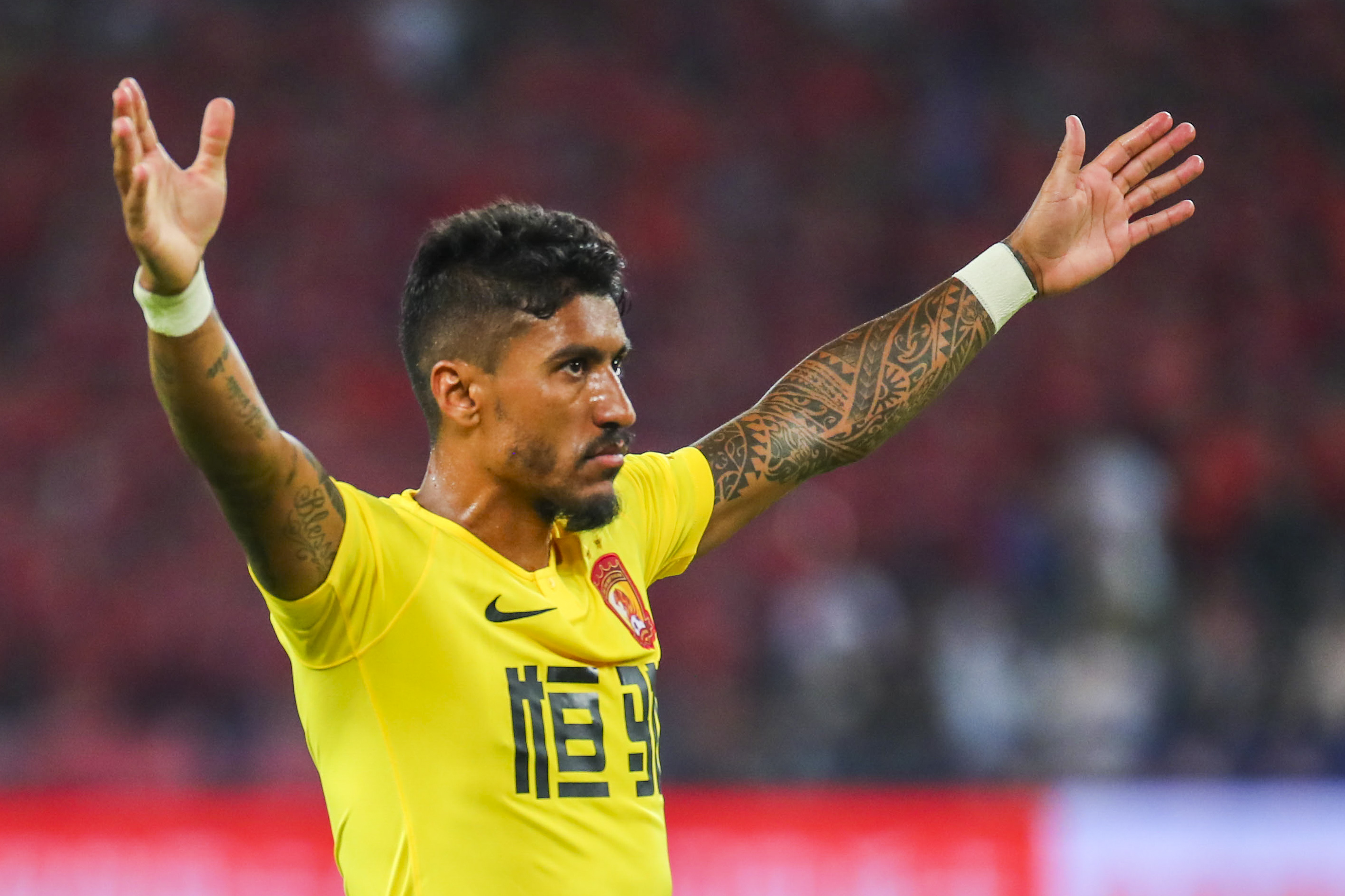7 من فريق مارادونا الطبي يواجهون تهم القتل العمد بعد تقرير صادم عن وفاته